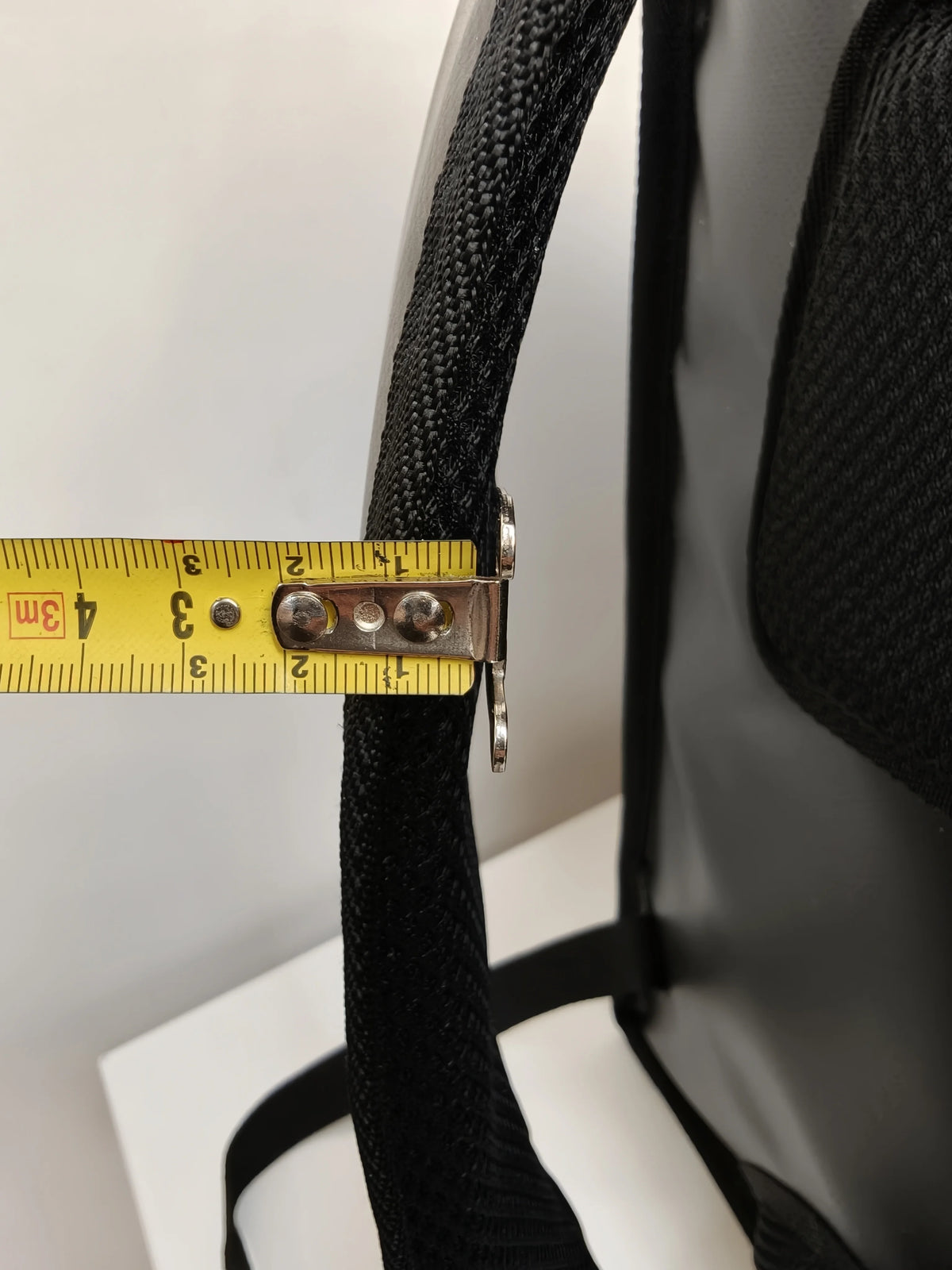 Insulated delivery backpack